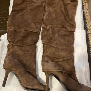 Isola Brown Heeled Boots with Vintage Suede Finish